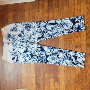 Black Label by Chico's Ankle Size 0.5